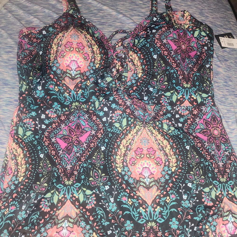 Torrid Colorful Patterned Fabric - Picture 2 of 2